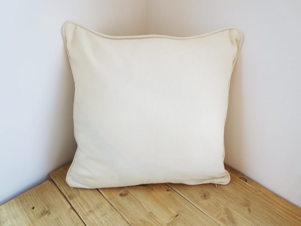 Cadeau de Noël personnalisé pour 20€ - Le coussin - Atelier du Quai